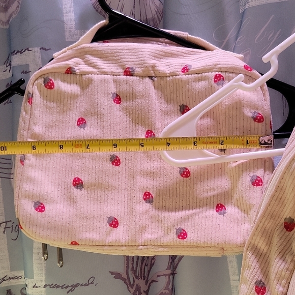 Strawberry Patterned Backpack With Matching Lunchbag - Picture 4 of 15